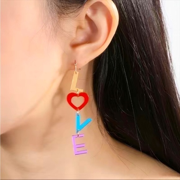 ACRYLIC LOVE Multicolor Shiny Letter Drop Dangle Pierced Earrings - Picture 1 of 5